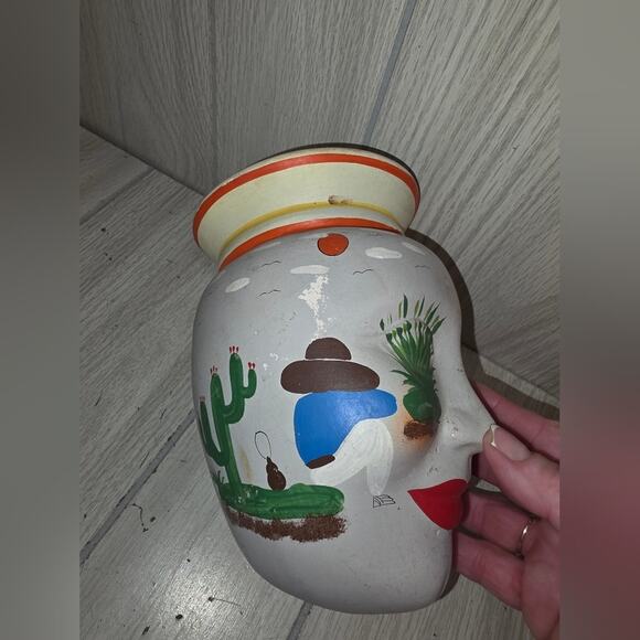 Vtg Mexican Folk Art Pottery Head Vase Handcrafted/Painted Unique Signed Planter - Picture 3 of 7